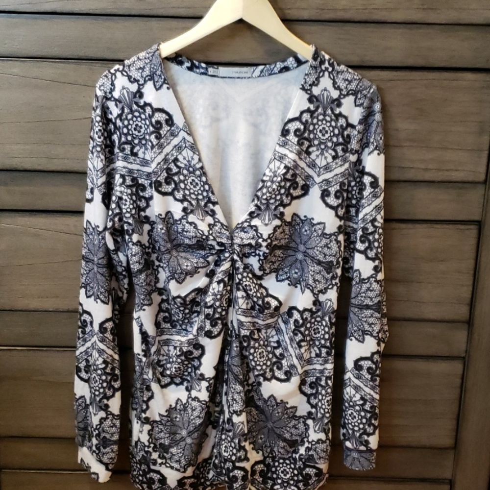 Maurices B&W Lace Design Cardigan